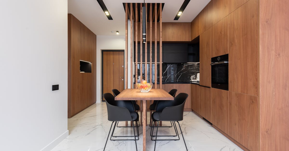 Mills Branch, Houston